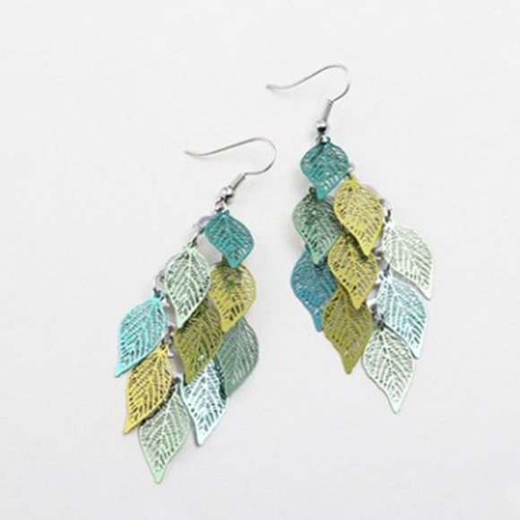 Green Leaf Earrings - Picture 3 of 8